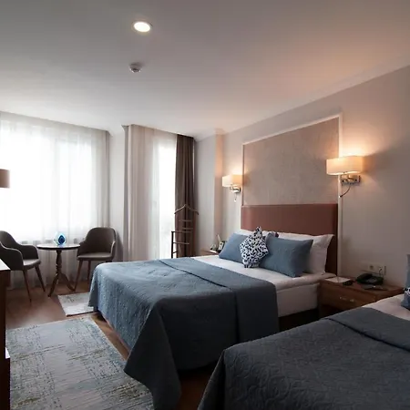 Hotell Nomade Exclusive 3*