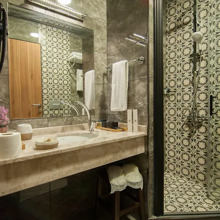 Nomade Exclusive Hotel 3*